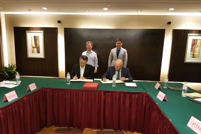 Подписаны документы о поставках в Китай топливных таблеток производства УМЗ.